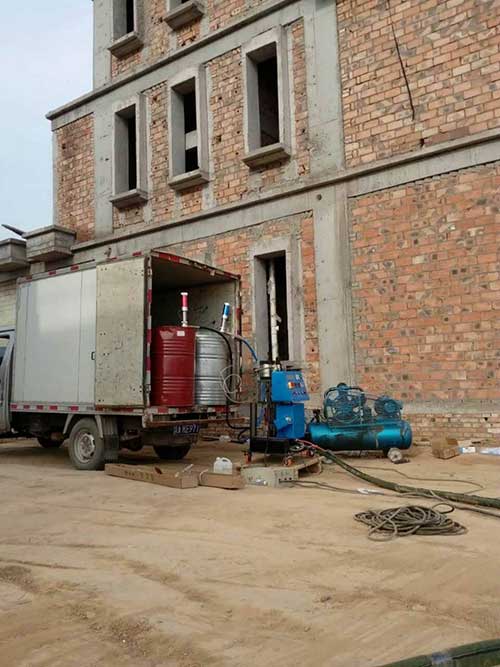便携高压聚氨酯发泡机(图2) 聚氨酯发泡机新建筑外墙保温施工